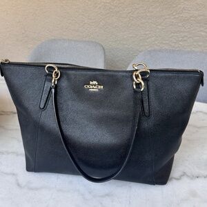 COACH F57526 Ava Tote Crossgrain Leather Handbag